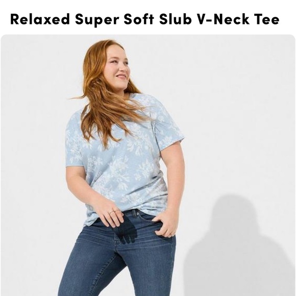 Torrid Relaxed Super Soft Slub V Neck Tee - Picture 1 of 5